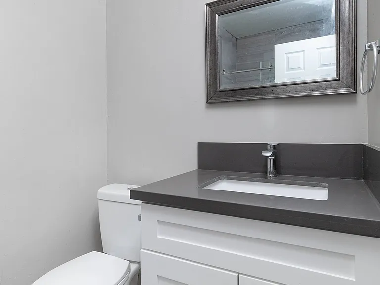 417 S Kenmore Ave #2 — Photo 6