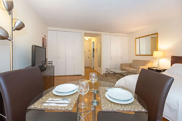 Rented by Direct Properties New York | media 50