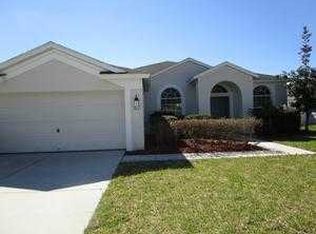 1912 Heartland Cir, Valrico, FL 33594