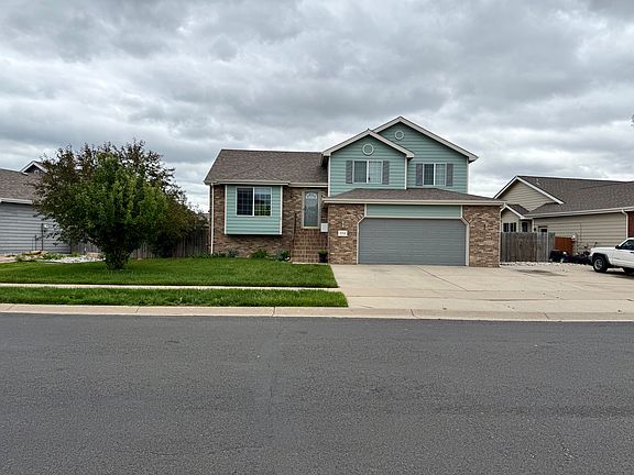 2nd image of 3714 Mesa Dr