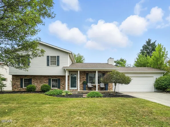 1110 Poppy Dr, Wapakoneta, OH 45895