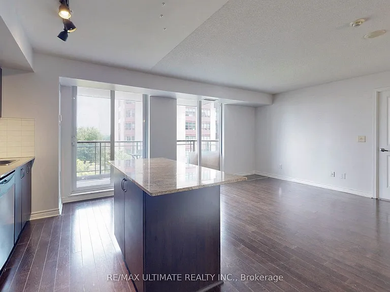 27 Rean Dr #529 — Photo 18
