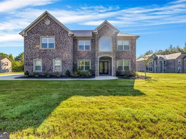 6050 Belmont Dr, Douglasville, GA 30135