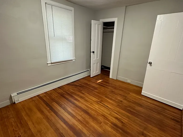 300 W Elm St #1 — Photo 17