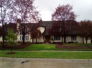 2300 Tennyson Ln, Highland Park, IL