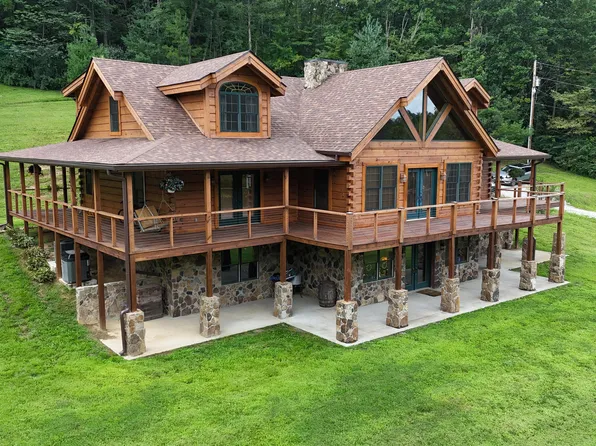 110 Dairy Farm Rd, Manchester, KY 40962