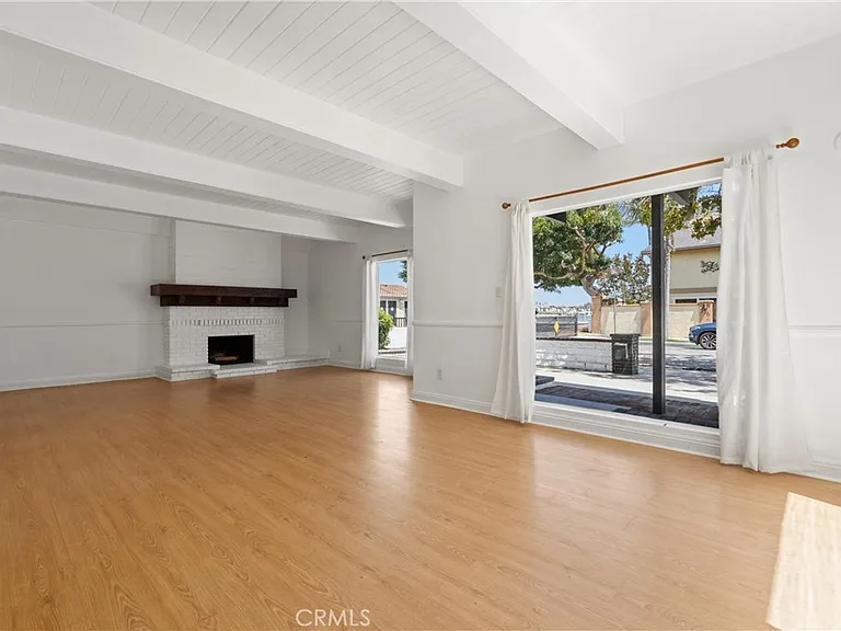 337 La Verne Ave — Photo 19