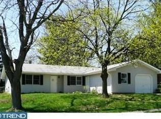 18 Bender Dr, Newark, DE 19711