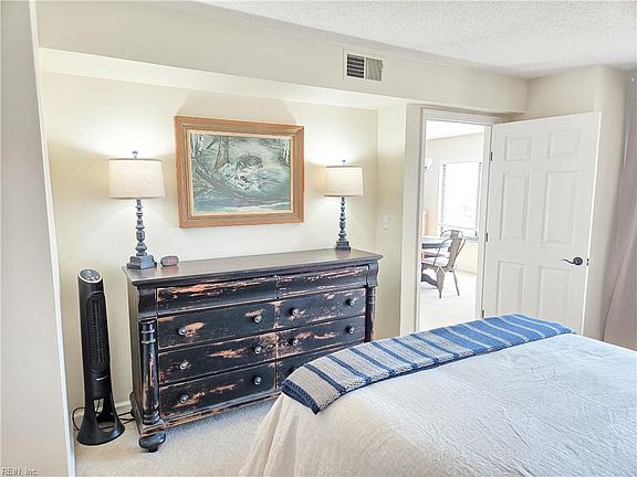 5th image of 7505 River Rd APT 1D