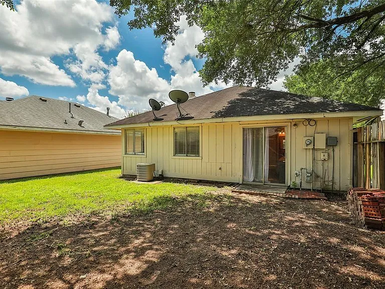 12210 Westwold Dr — Photo 14