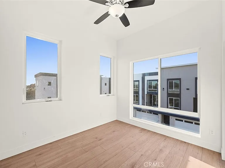 9613 Juniper Ave #19 — Photo 13