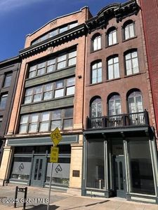 522 Broadway, Albany, NY, 12207