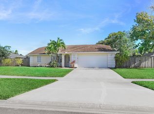 503 NE Solida Cir, Port Saint Lucie, FL 34983