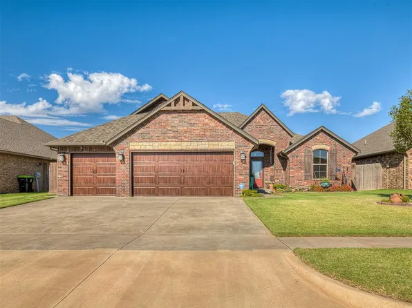 1249 Auburn Cir, Piedmont, OK 73078