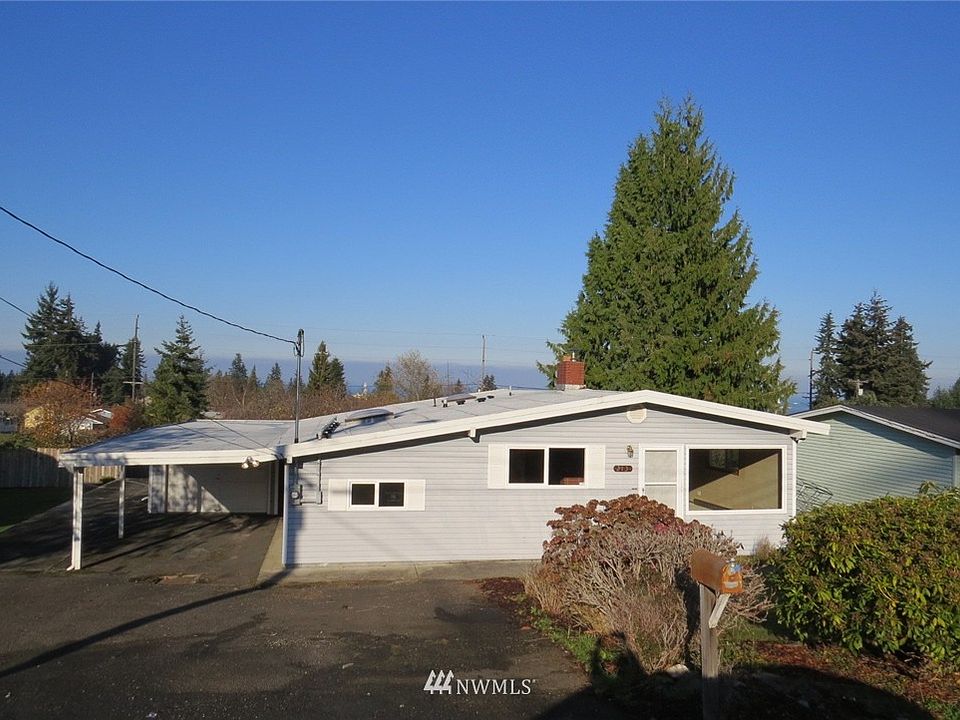 1st image of 213 Alderwood Circle