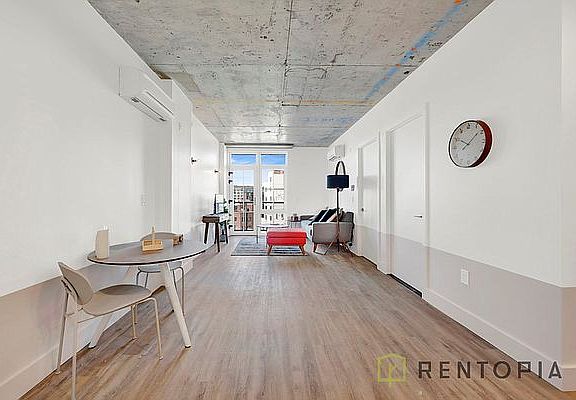 5th image of 886 Bushwick Ave #201