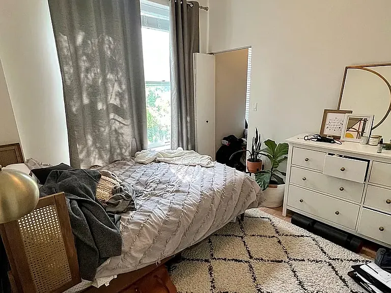 935 W Armitage Ave #3B — Photo 11