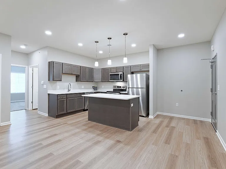 Trailview Apartments at Pioneers Park — Photo 17