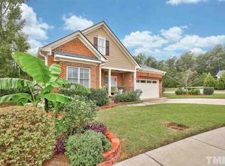 1500 Lake Glen Dr, Fuquay Varina, NC 27526