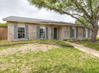 9303 Rolling Rock Ln, Dallas, TX 75238