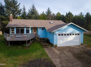 3765 SW Dahlia St, Waldport, OR 97394