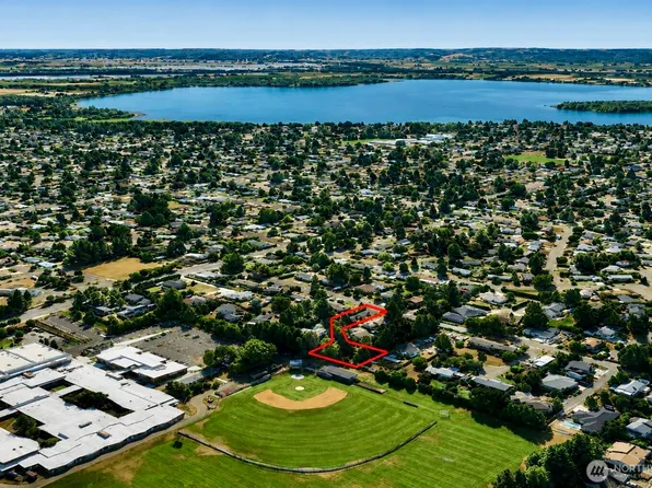 10112 NW 11th Avenue, Vancouver, WA 98685