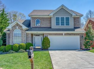 3614 Colonial Court Dr, Roanoke, VA 24018