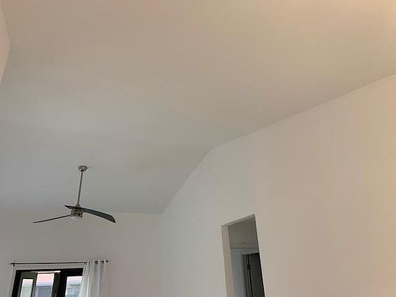 4th image of 2367 SE Breckenridge Cir