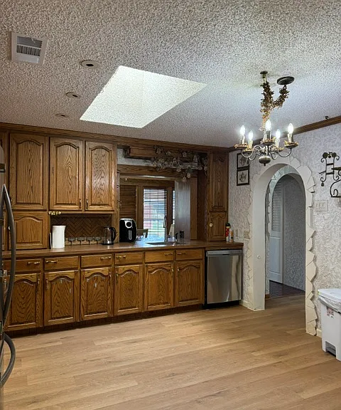 2309 Richwood Dr — Photo 5