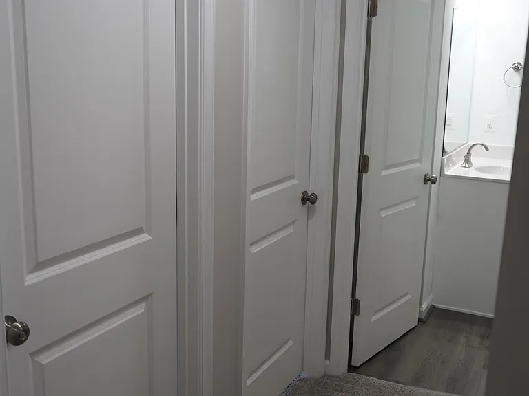 117 Coralyrose Ct — Photo 14