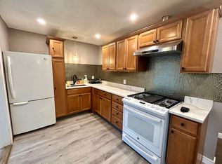 61 Blackstone Rd #1, North Weymouth, MA 02191