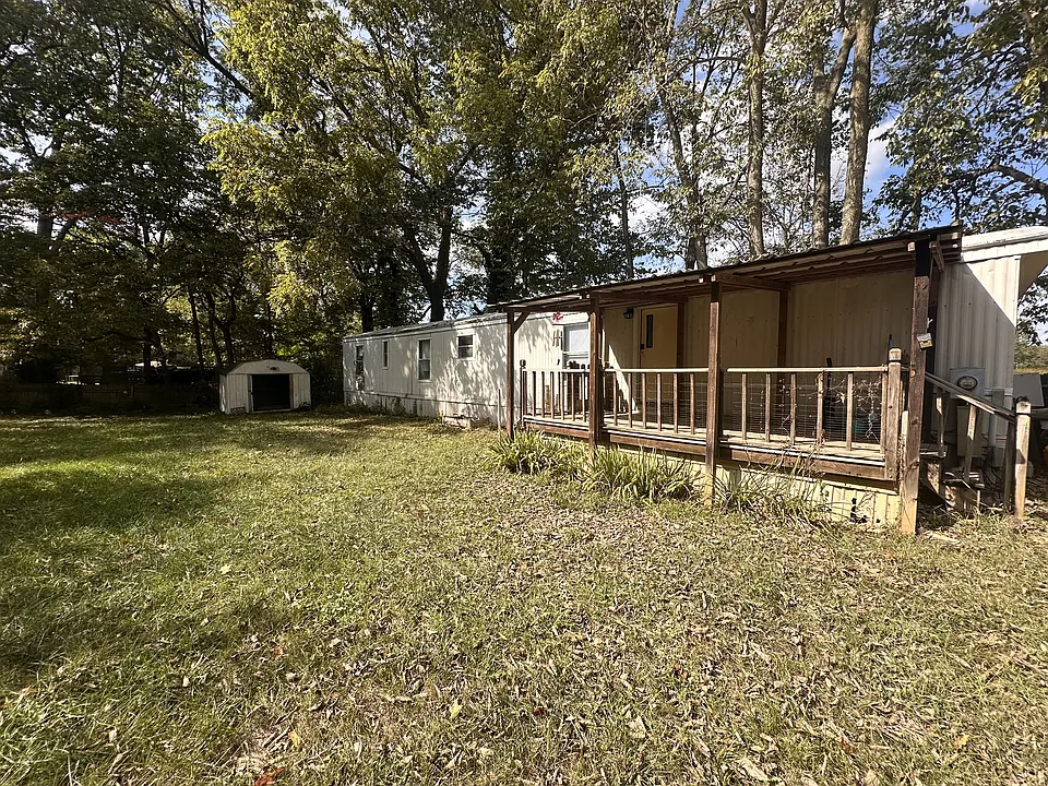 345 County Line Dr