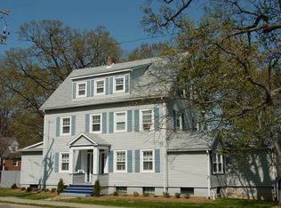 6517 Sherwood Rd, Baltimore, MD 21239