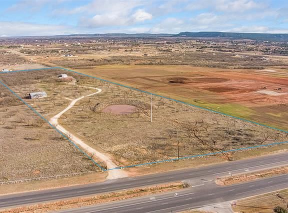3rd image of 671 State Highway 83