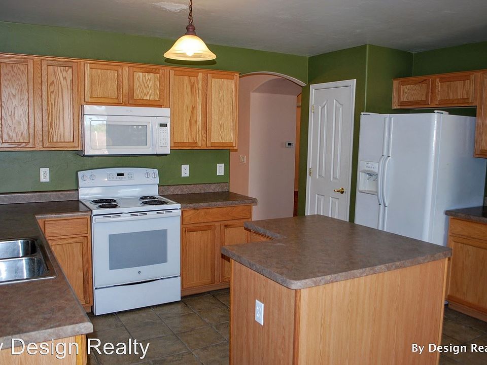 1st image of 3915 E Atherton Dr