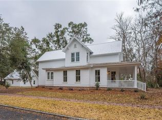 15 Yadkin St, Bluffton, SC 29910