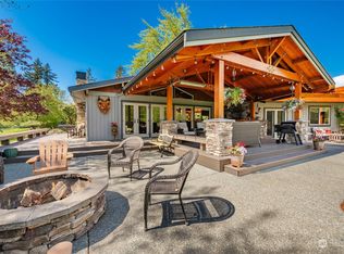 9234 Harvey Rd, Blaine, WA 98230