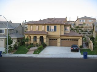 28468 Incline Ln, Saugus, CA 91390