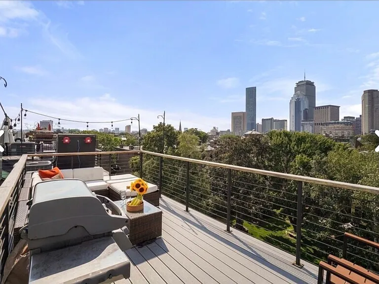 613 Tremont St #4 — Photo 5