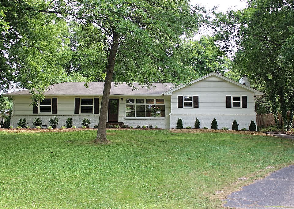 Beautiful Crieve Hall home!