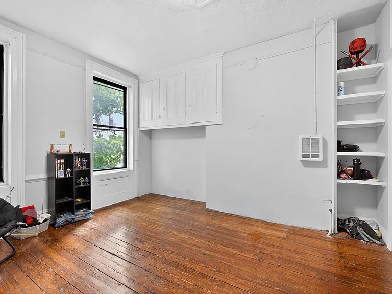 1109 Washington St #6 — Photo 14