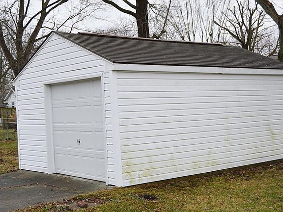 2nd image of 87 S Tresslar Ave
