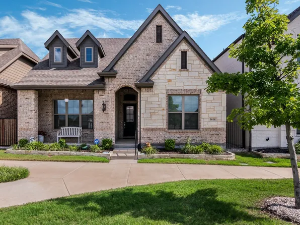 5616 Traveller Dr, North Richland Hills, TX 76180