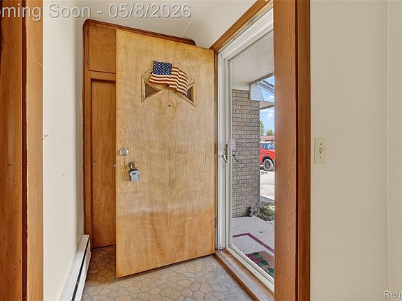 5th image of 4300 S Washington Rd