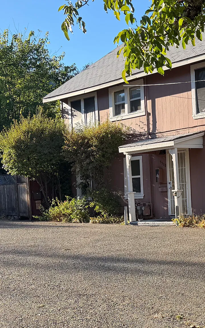 1 bed, 750 sqft, $1,295 — Photo 4