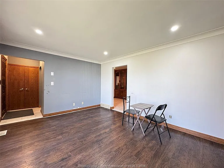 1595 Sun Valley Dr — Photo 6