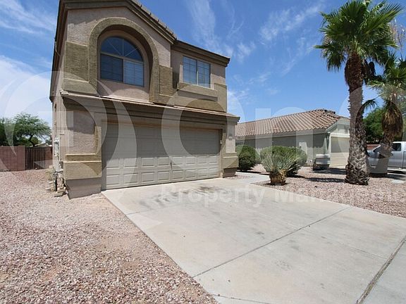 2nd image of 2079 N Pine Pl