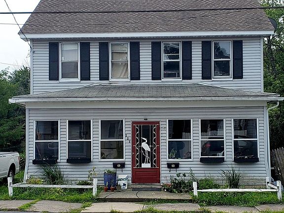 3rd image of 222-224 W Sherman St