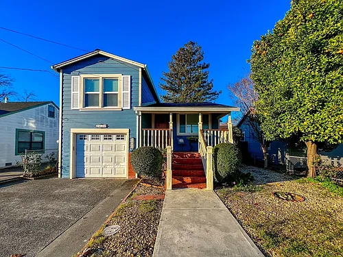 1635 Yajome St Photo 1