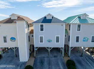 702 S Shore Dr #B, Holly Ridge, NC 28445